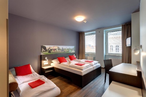 MEININGER Hotel Wien Downtown Sissi image 11