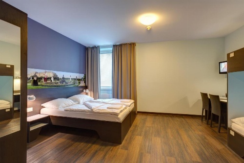 MEININGER Hotel Wien Downtown Sissi image 12